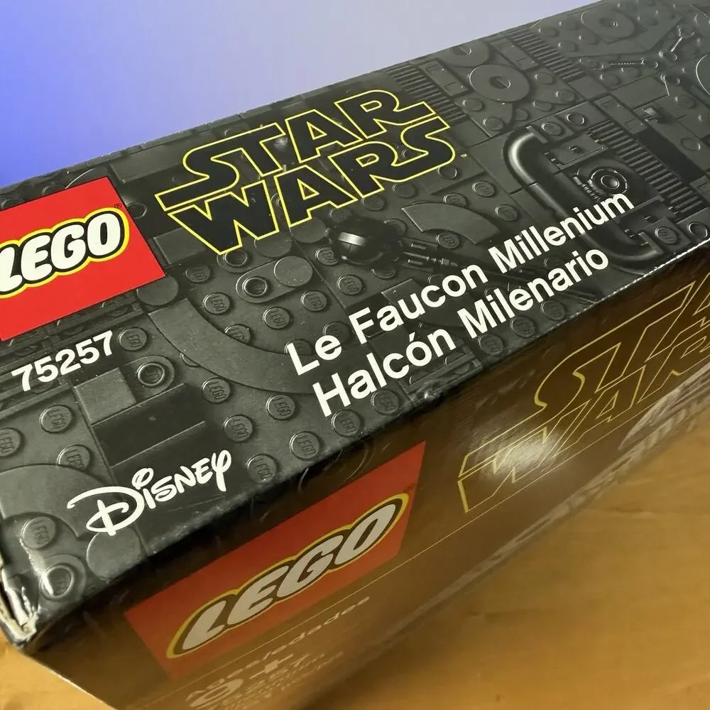 75257 Millenium Falcon Star Wars Lego